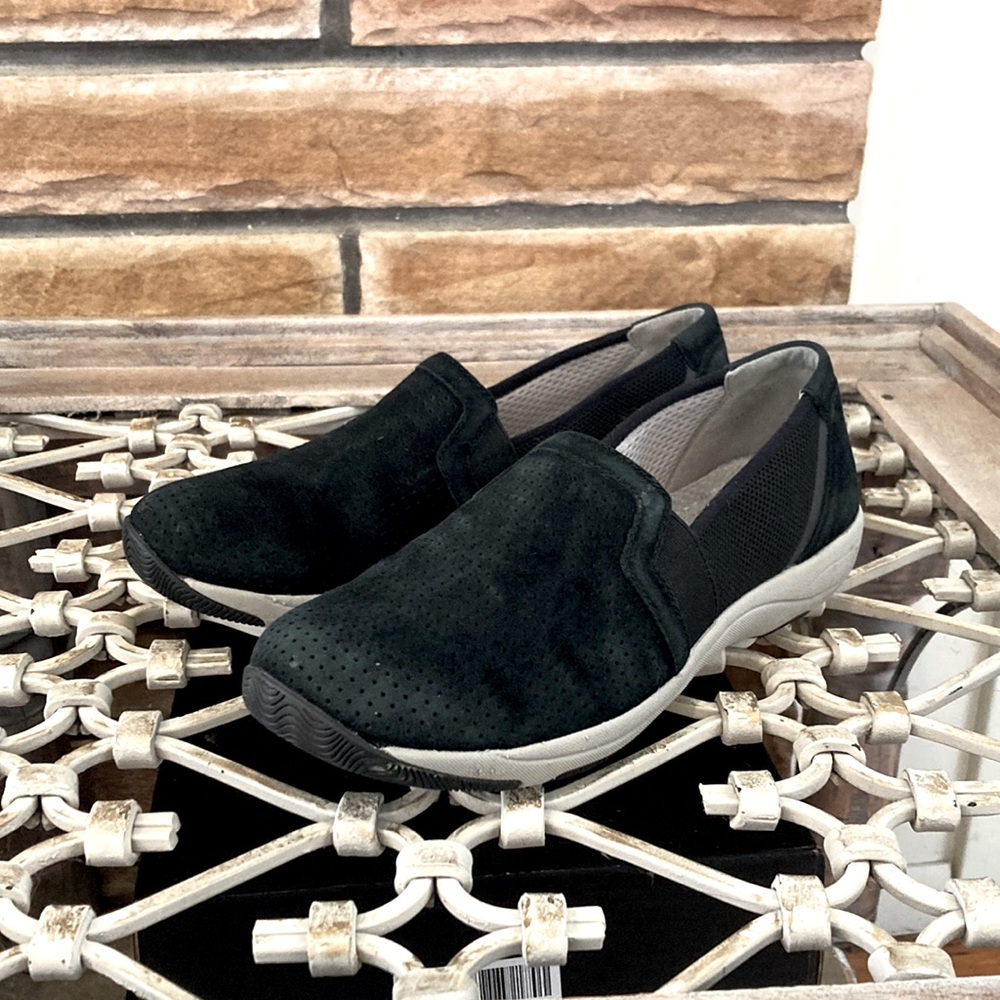 Dansko sneakers size 38